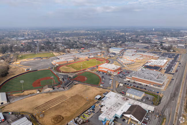 Best Gyms in Albertville